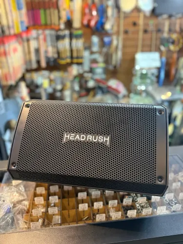 HEADRUSH FRFR-108 - Caixa Ativa FRFR 2000W | Estado de Nova