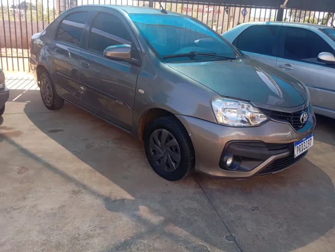 Toyota Etios XS Sedan 1.5 Flex 16V 4P Mec. 2018