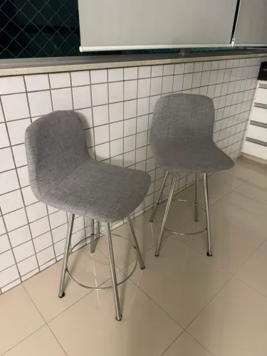 Jogo de banquetas para balcão/bancada perfeitas para cozinha ou área gourmet