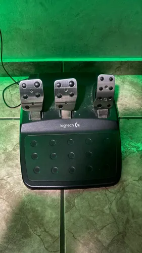 vendo volante logitech g29 PC, PS4, PS5