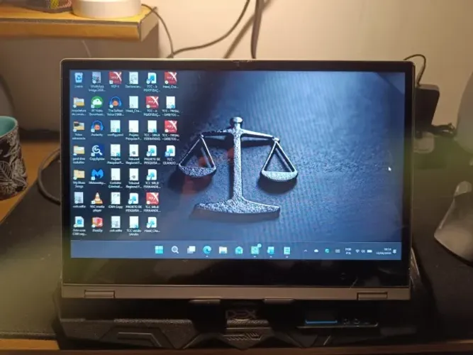 Ultrabook 2 em 1 Lenovo IDEAPAD C340 Core i5 Touch teclado iluminado