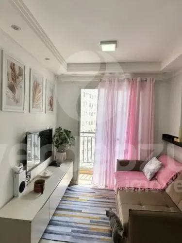 Apartamento com 02 Dormitórios no Condomínio Poema