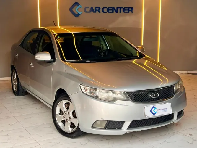 Kia Motors Cerato 1.6 16V Mec. 2011