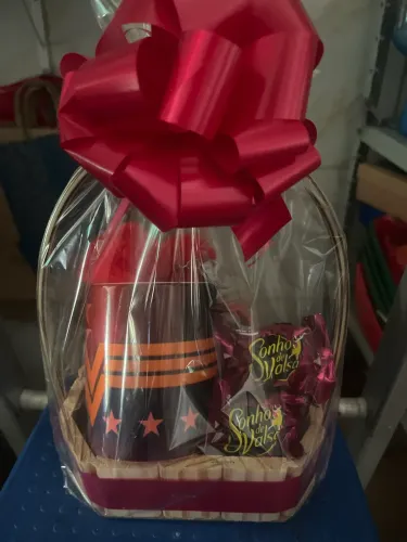 Cesta de presente 