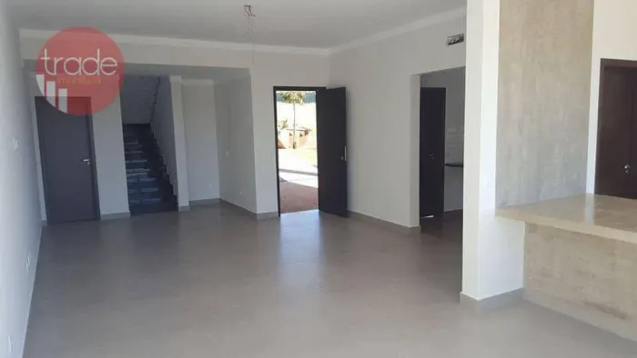 Casa em Condomínio Fechado à Venda de 03 Suítes em Bonfim Paulista no Santa Martha com Pis