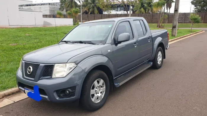 Nissan Frontier S CD 4X2 2.5 TB Diesel 2014