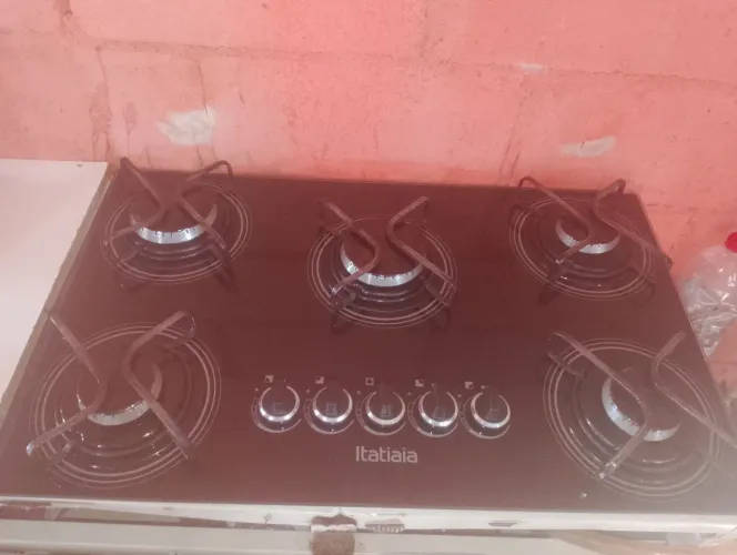Vendo os dois ou troco em fogão cinco bocas 