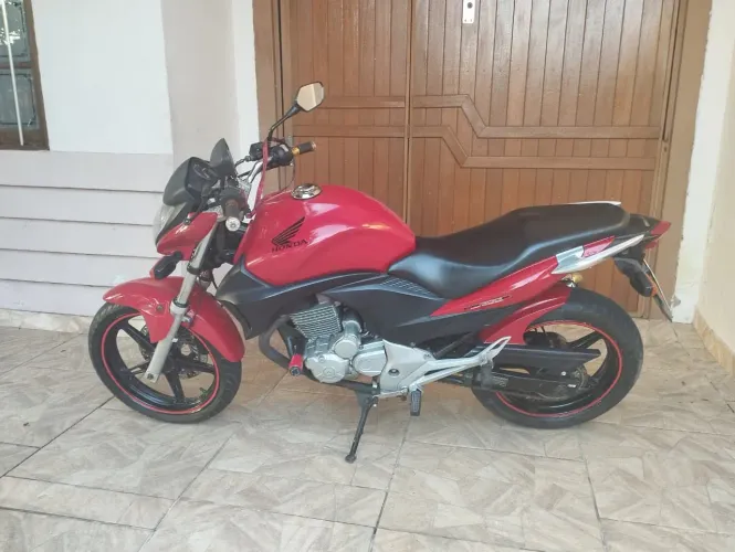 Cb 300 