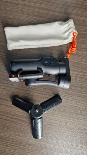 Estabilizador Celular com rastreamento por IA Hohem V3