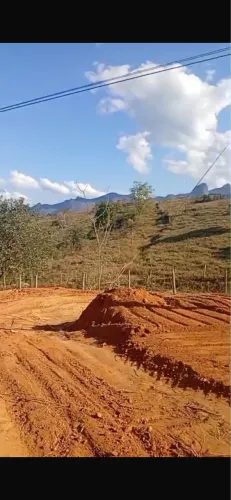Vende se terreno
