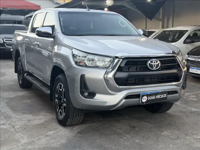 Toyota Hilux CD SRV 4X4 2.8 TDI Diesel Aut. 2021