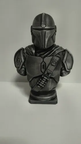 Busto Mandaloriano - Impressão 3D - 18cm