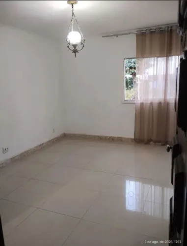 Alugo apto no Augusto Franco, bairro Farolândia.!