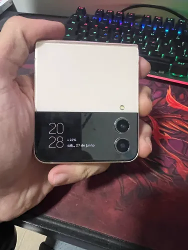 Galaxy z flip 4 128gb