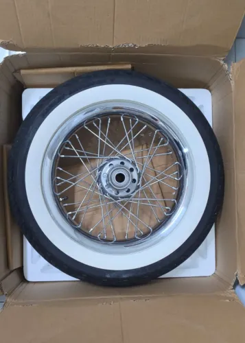 Roda Dianteira Original Harley-Davidson 16" - FLSTN Deluxe