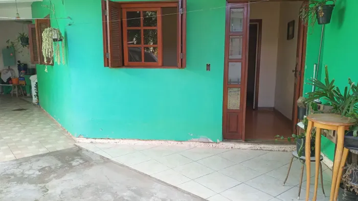 Alugo casa 1D direto com proprietário