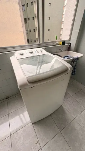 Máquina Electrolux 15,2 KG