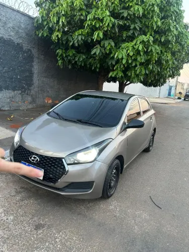 Hyundai HB20 Unique 1.0 Flex 12V Mec. 2019
