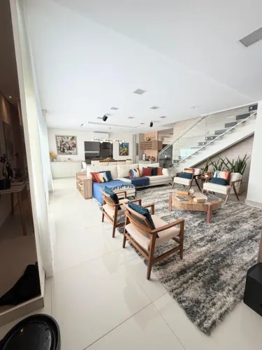 VALE DO ARVOREDO - R$ 2.800.000 - Casa à venda, 4 Suítes, 320m², 4 vagas, Londrina, PR