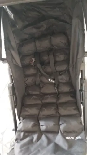 Carrinho de bebê Cosco tofy semi novo 
