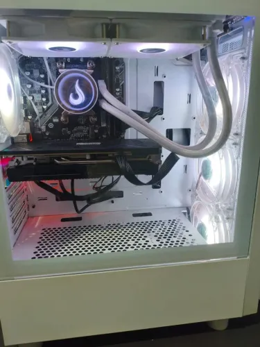 Pc gamer Ryzen 5600gt 16 Gb ram rx5600oem