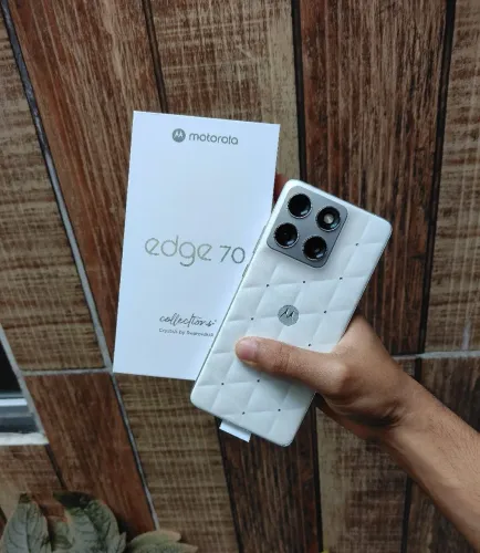 Moto Edge 70 12/512GB Crystals By Swarovski