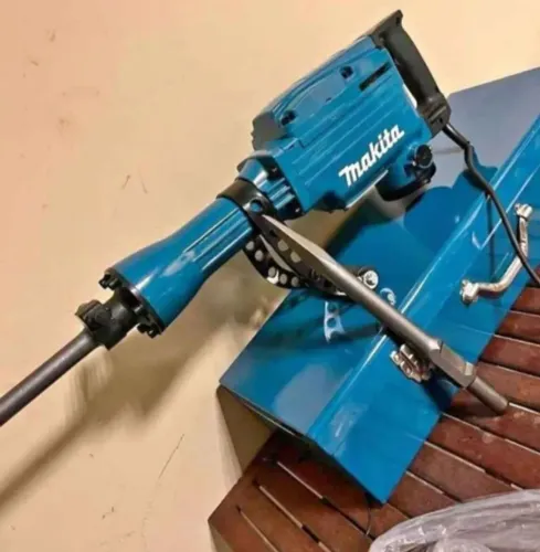 MARTELETE ROMPEDOR 15KG 220V MAKITA