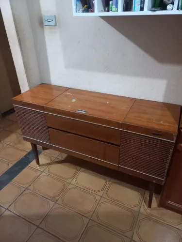 Vendo Eletrola