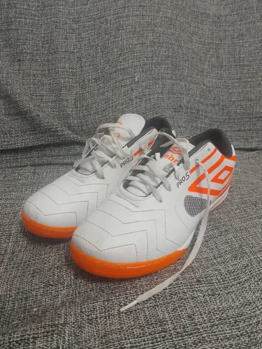 Chuteira Futsal Umbro Pro5