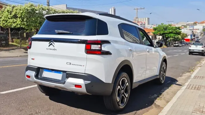 Citroen C3 Aircross7 Shine 1.0 Flex TB 200 Aut. 2025