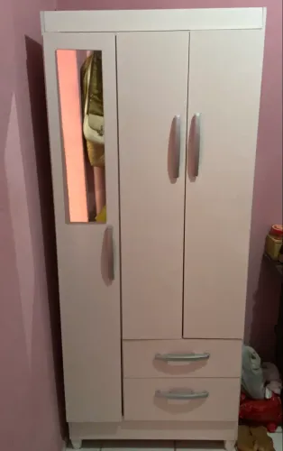 guarda-roupa de solteiro seminovo