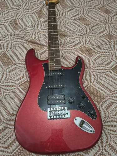 Guitarra stratocaster PHX