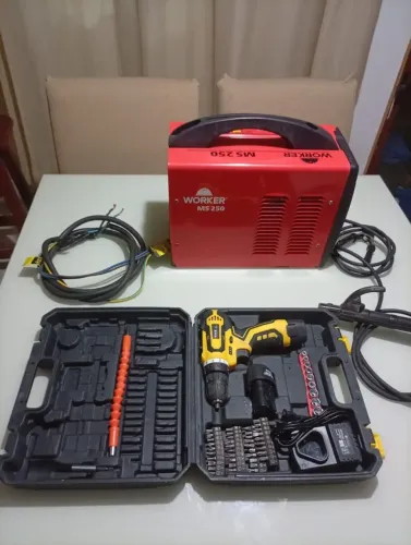 Maquina de solda e parafusadeira