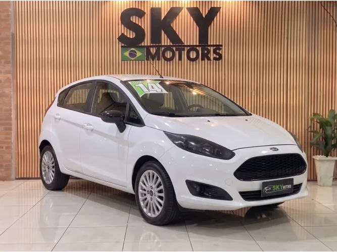 Ford Fiesta 1.6 SE Hatch 16V Flex 4P Powershift 2015
