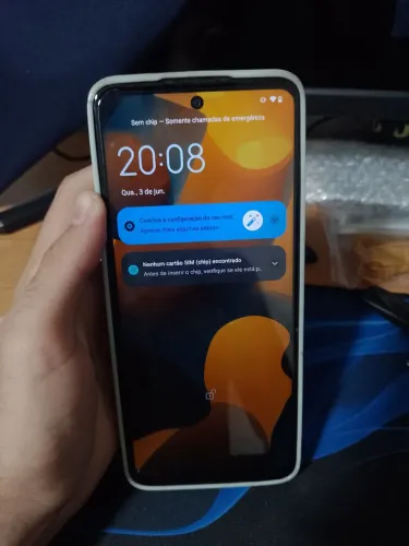 Moto g60, 128 gb, 4 giga ram,bateria 100%,carregador original. 3capinhas e película