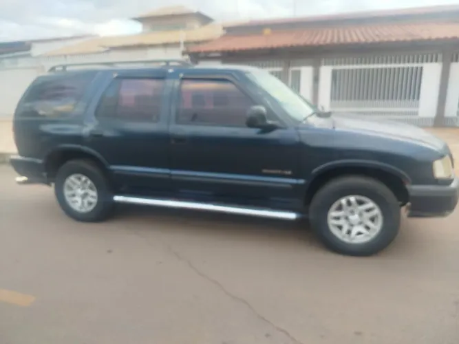 Chevrolet S10 Blazer DLX 2.8 4X4 TB Interc. Diesel 2000