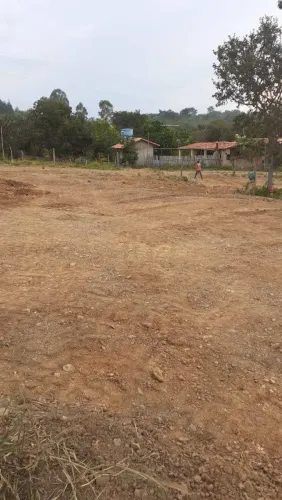 Terreno de 1.080 m2