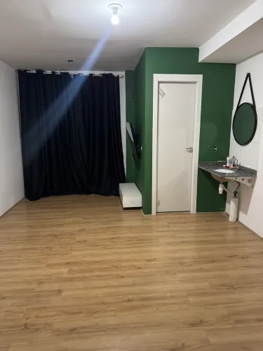 ALUGO STUDIO NO PORTO MARAVILHA POR 6 MESES OU MAIS