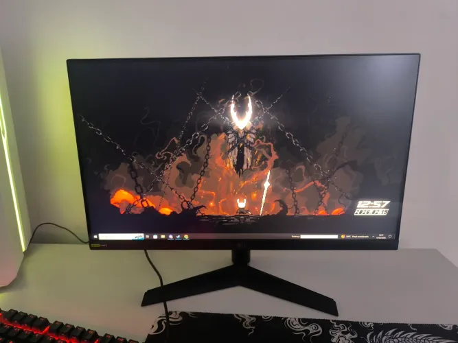 Monitor LG ULTRAGEAR 180hd