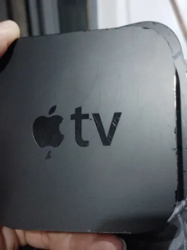 Apple tv 1?geração tenho três peças e um controle