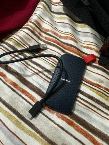 SSD Externo Sandisk - 1TB (usado uma vez)