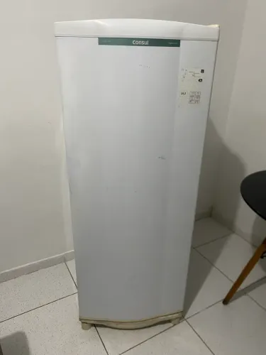 Vendo Geladeira consul