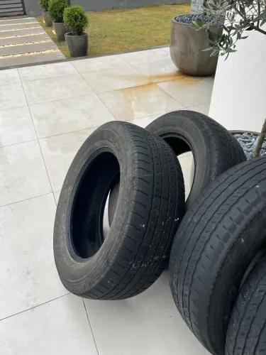 Pneus 265 60 18 Bridgestone