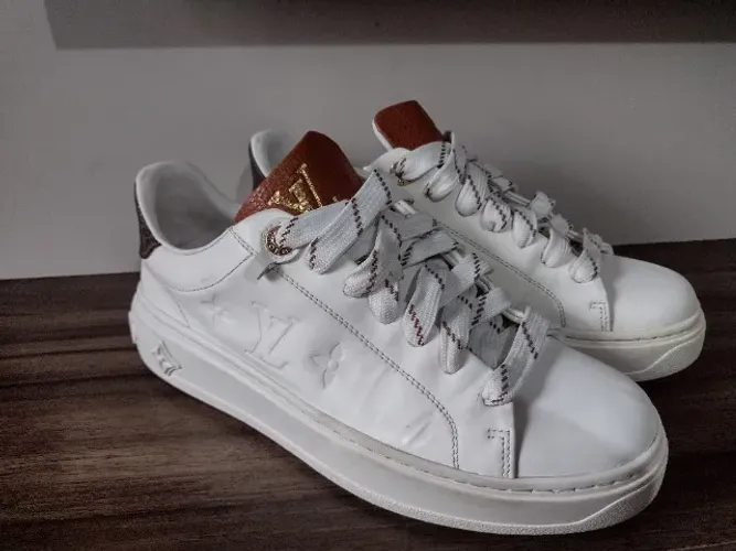 Tênis Louis Vuitton