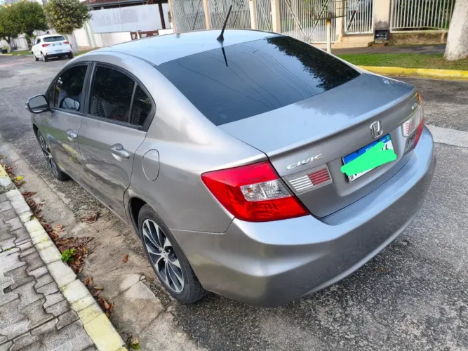 Honda Civic Sedan LXR 2.0 Flexone 16V Aut. 4P 2015