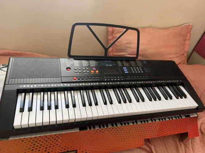 Teclado musical para iniciante
