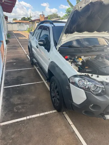 Fiat Strada Adv.1.8 16V Locker Dualo. Flex CD 2016
