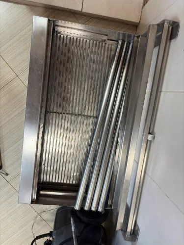 Churrasqueira Inox 80x50x15cm