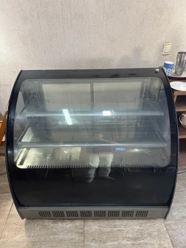 Vitrine refrigerada gelopar GGEB-110