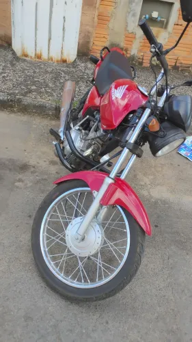Titan 150